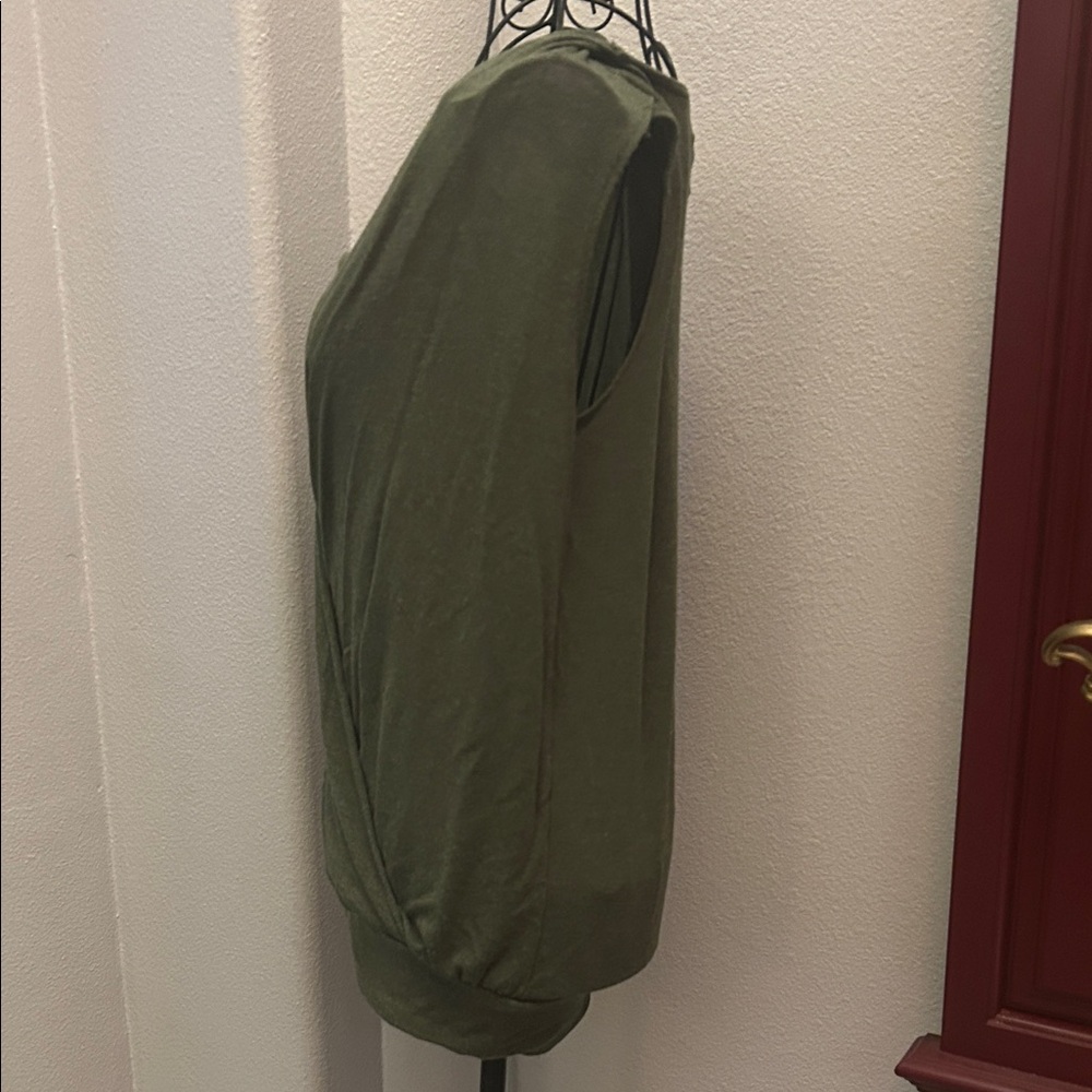 Banana Republic Forest Green Wrap Blouse - Picture 6 of 7